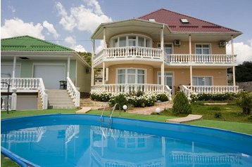 Украина Hotel Malyj Majak, Экстерьер